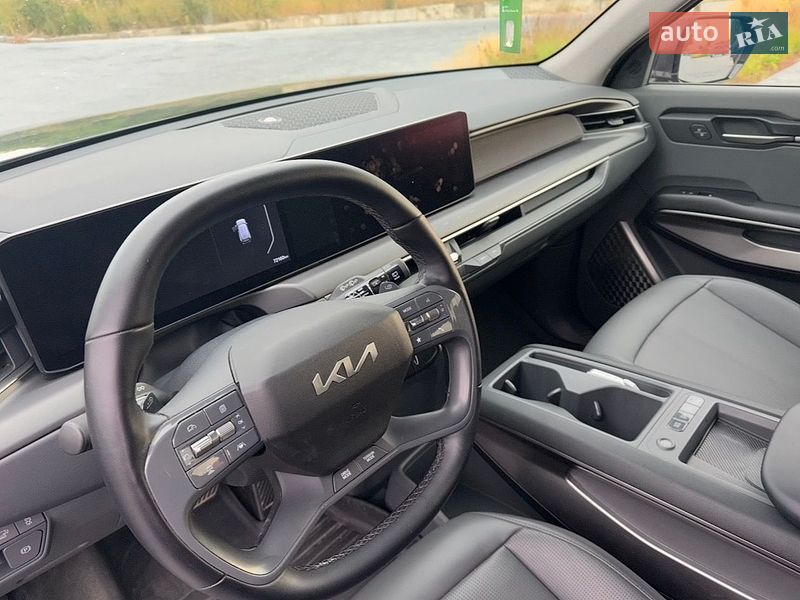 Внедорожник / Кроссовер Kia EV9 2024 в Ровно