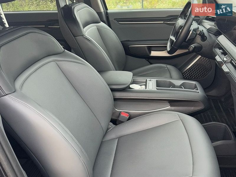 Позашляховик / Кросовер Kia EV9 2024 в Рівному