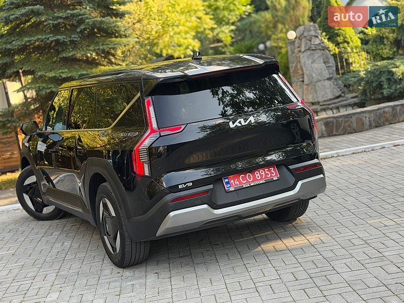 Внедорожник / Кроссовер Kia EV9 2024 в Дрогобыче