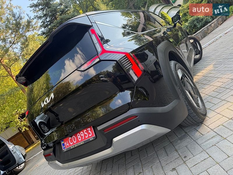 Внедорожник / Кроссовер Kia EV9 2024 в Дрогобыче