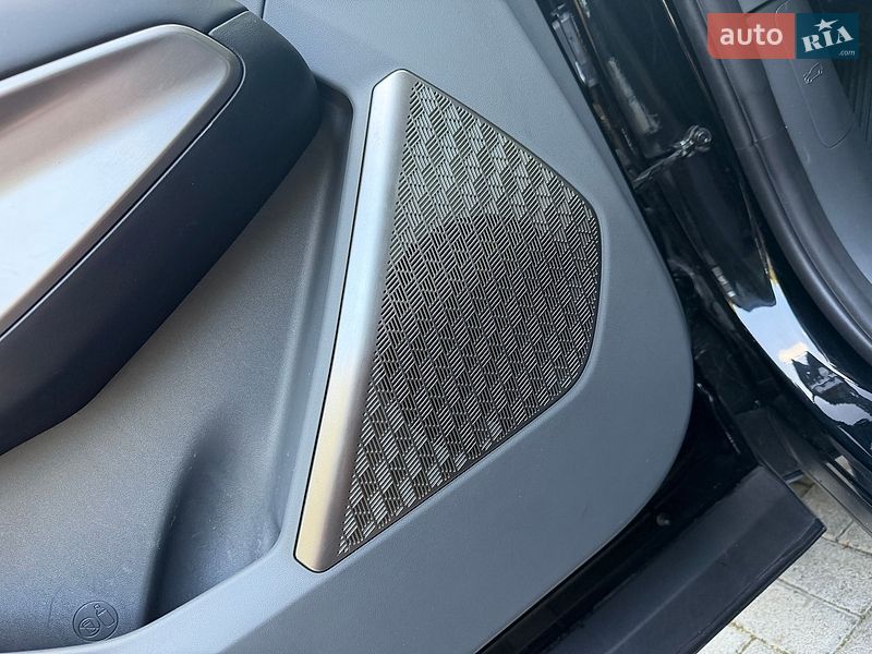 Внедорожник / Кроссовер Kia EV9 2024 в Дрогобыче