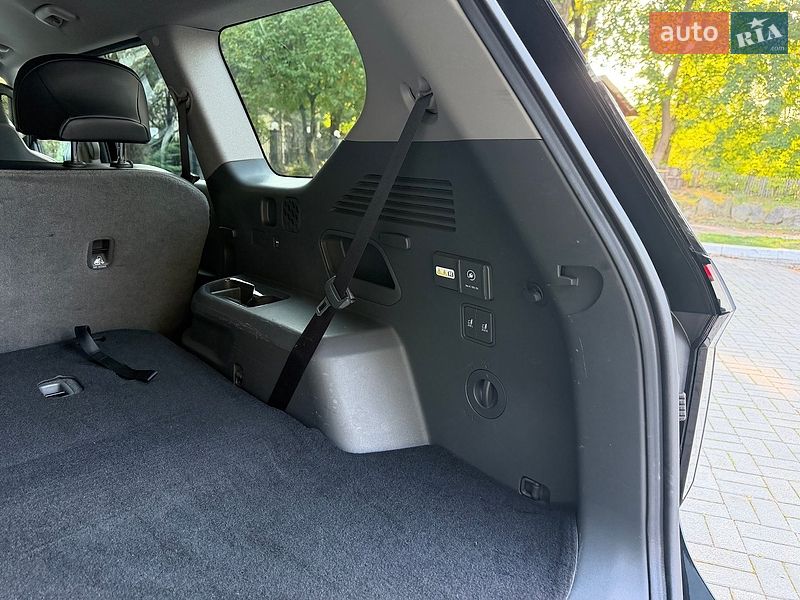 Внедорожник / Кроссовер Kia EV9 2024 в Дрогобыче