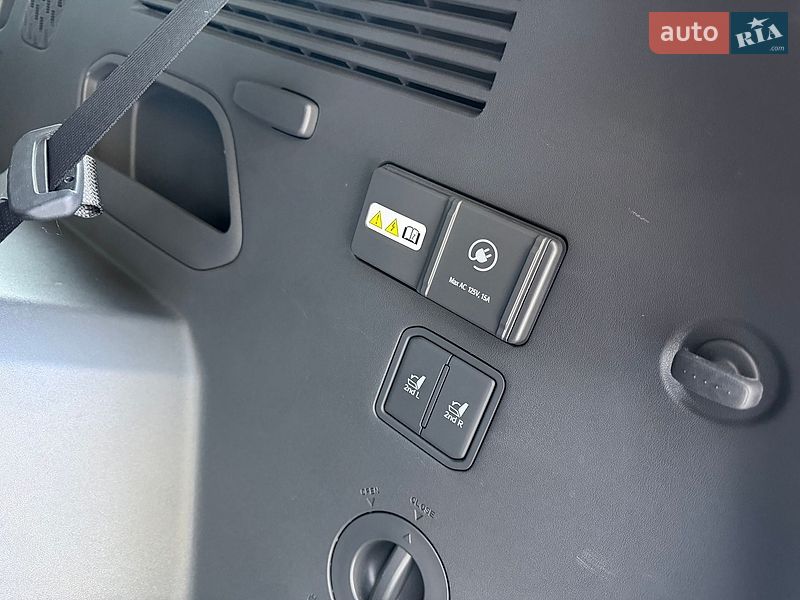 Внедорожник / Кроссовер Kia EV9 2024 в Дрогобыче