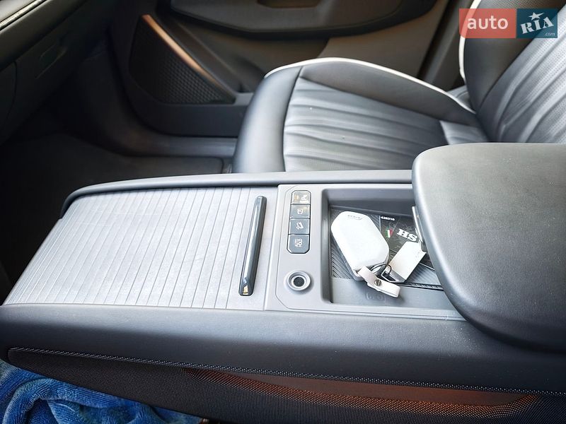 Внедорожник / Кроссовер Kia EV9 2023 в Дрогобыче