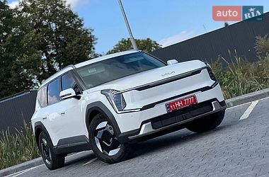 Позашляховик / Кросовер Kia EV9 2024 в Самборі