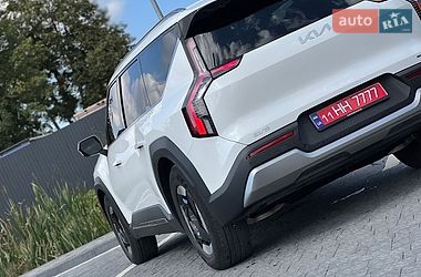 Позашляховик / Кросовер Kia EV9 2024 в Самборі