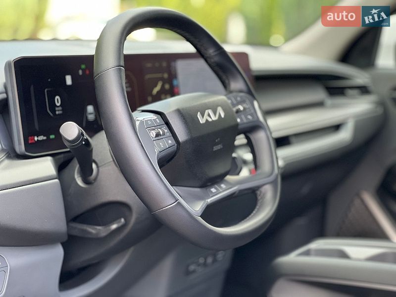 Позашляховик / Кросовер Kia EV9 2024 в Самборі