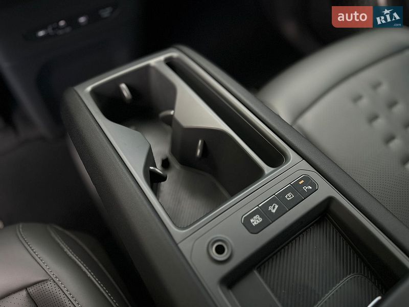 Позашляховик / Кросовер Kia EV9 2024 в Самборі