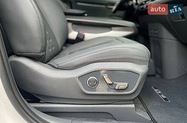 Позашляховик / Кросовер Kia EV9 2024 в Самборі