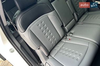 Позашляховик / Кросовер Kia EV9 2024 в Самборі