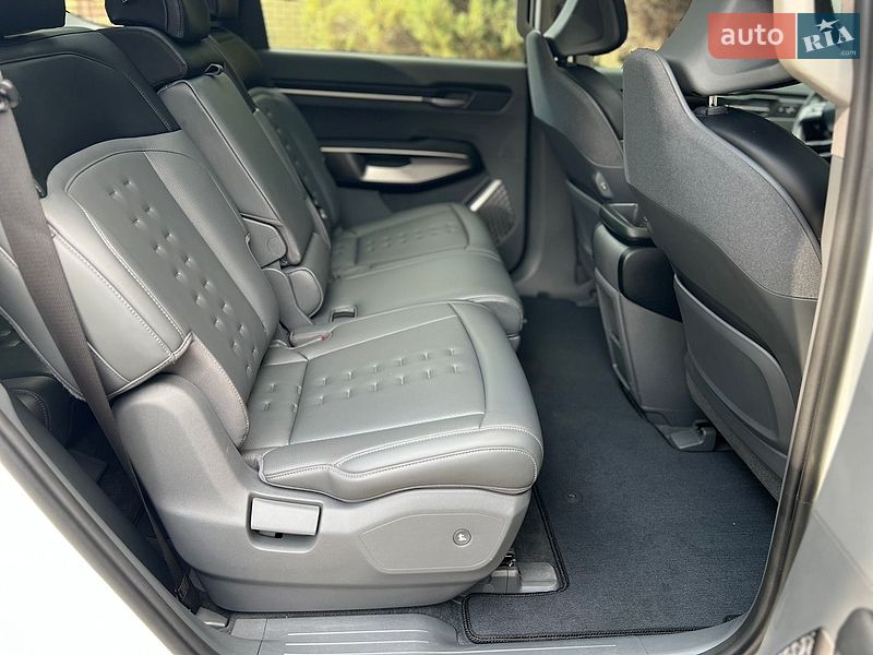 Позашляховик / Кросовер Kia EV9 2024 в Самборі
