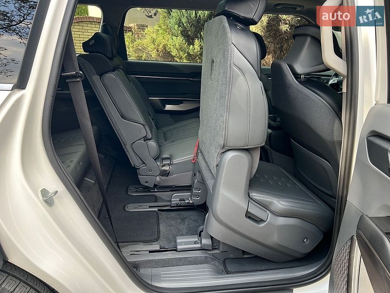 Позашляховик / Кросовер Kia EV9 2024 в Самборі