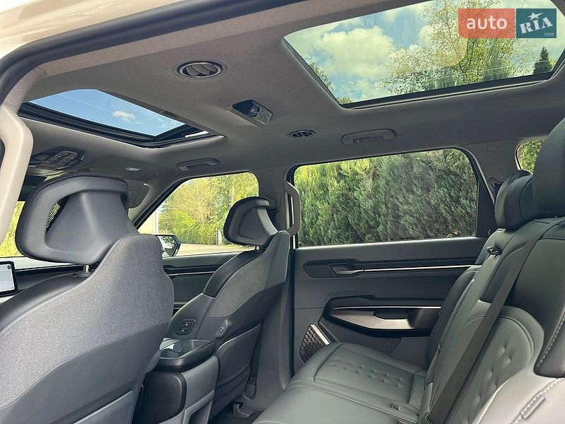 Позашляховик / Кросовер Kia EV9 2024 в Самборі