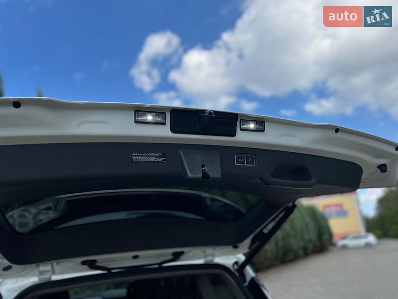 Позашляховик / Кросовер Kia EV9 2024 в Самборі