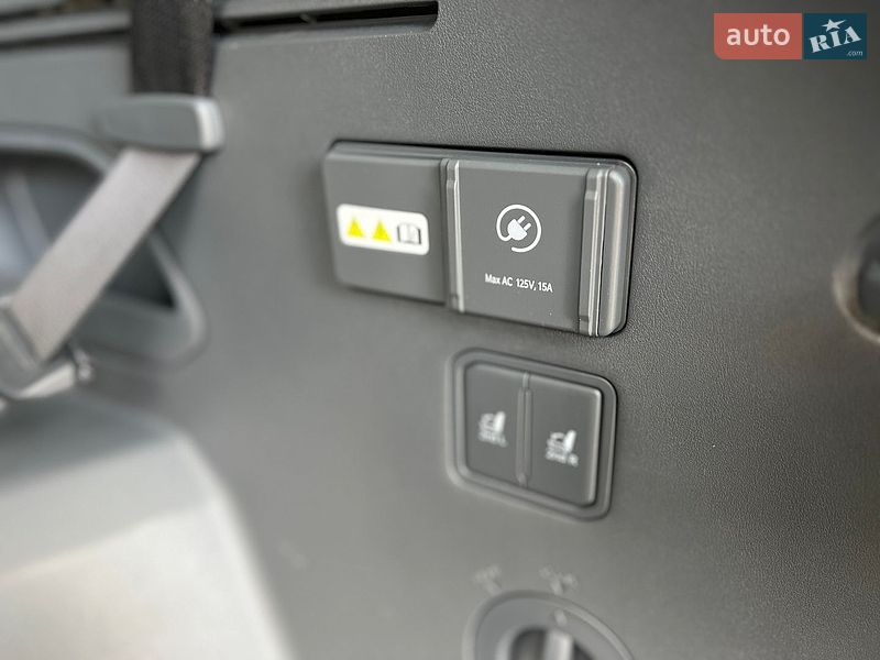 Позашляховик / Кросовер Kia EV9 2024 в Самборі