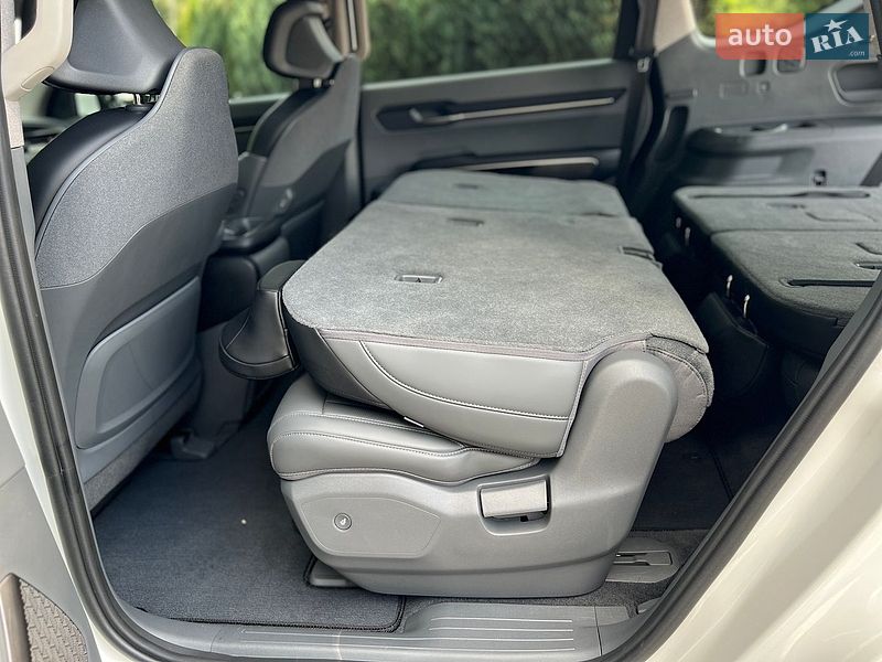 Позашляховик / Кросовер Kia EV9 2024 в Самборі