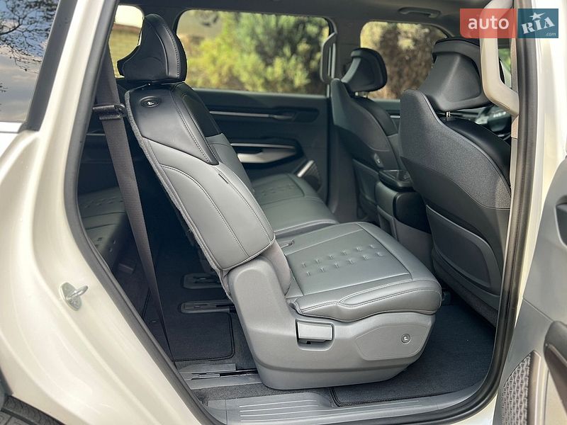 Позашляховик / Кросовер Kia EV9 2024 в Самборі