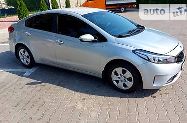 Седан Kia Forte 2017 в Житомире