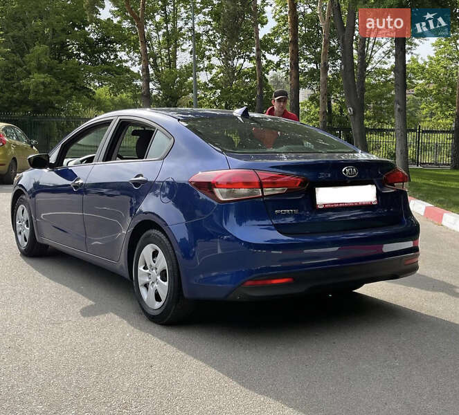 Седан Kia Forte 2017 в Киеве