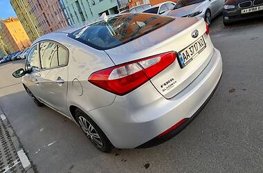 Седан Kia Forte 2015 в Києві