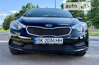 Седан Kia Forte 2013 в Ровно