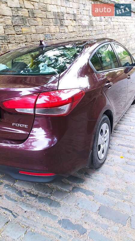 Седан Kia Forte 2018 в Николаеве