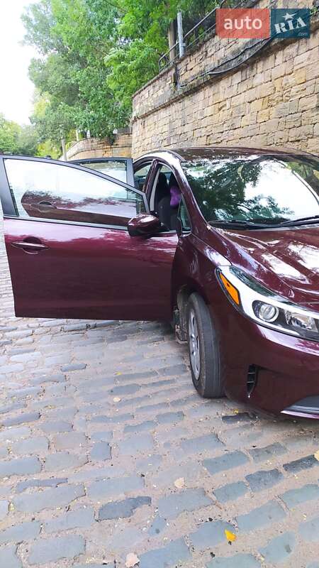 Седан Kia Forte 2018 в Николаеве