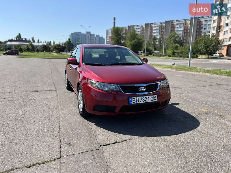 Седан Kia Forte 2010 в Черкассах
