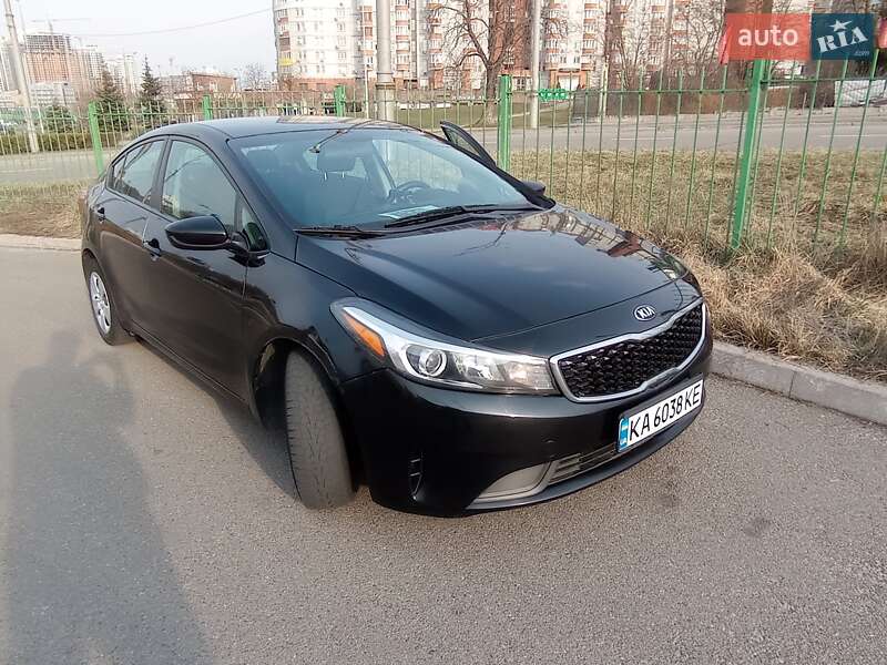 Седан Kia Forte 2016 в Києві