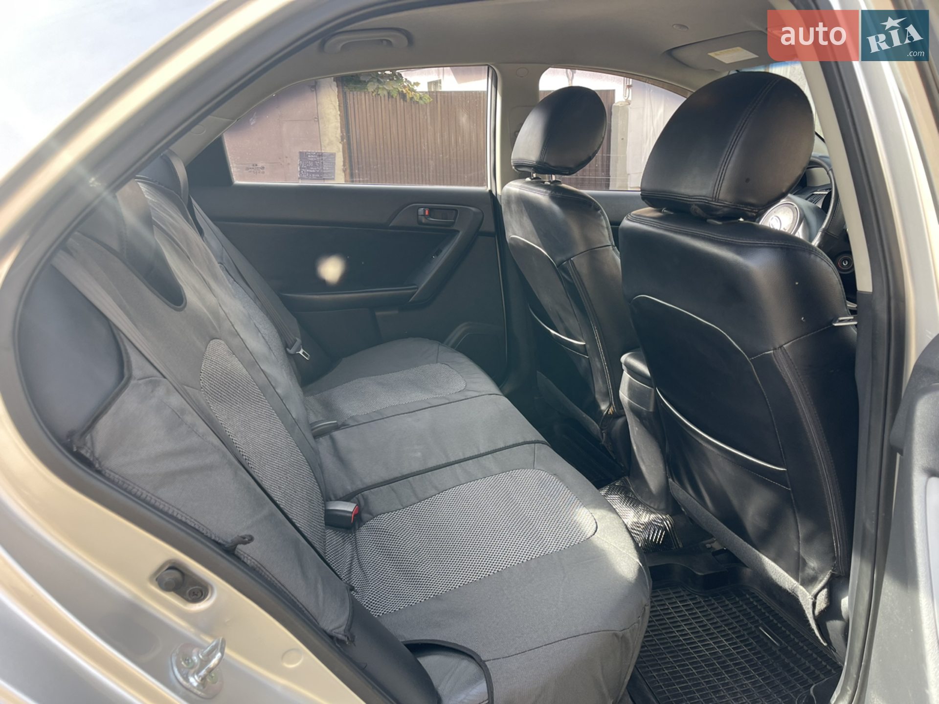 2010 Kia Forte - мініатюра 10