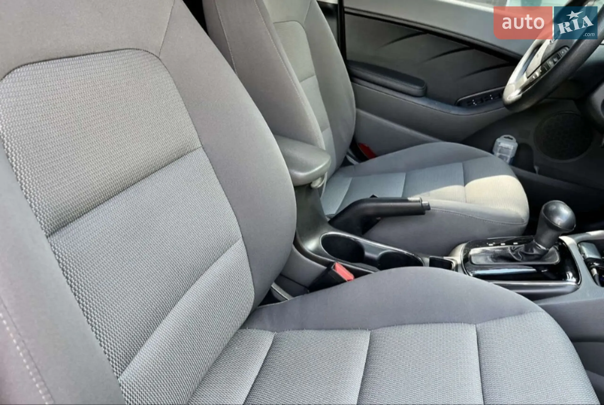 2016 Kia Forte - мініатюра 12