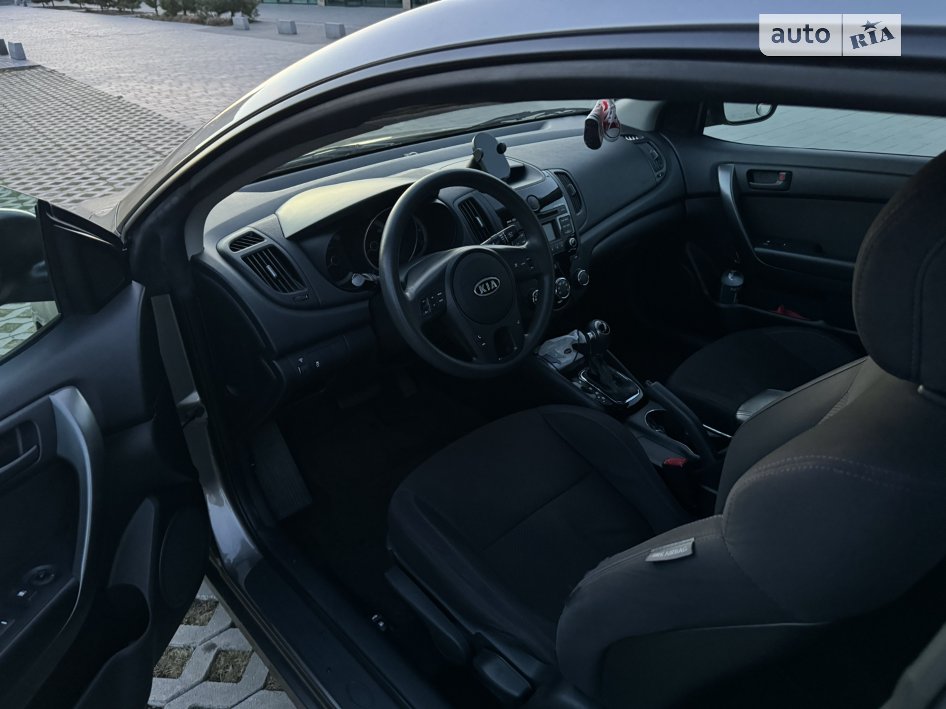 2010 Kia Forte - мініатюра 29