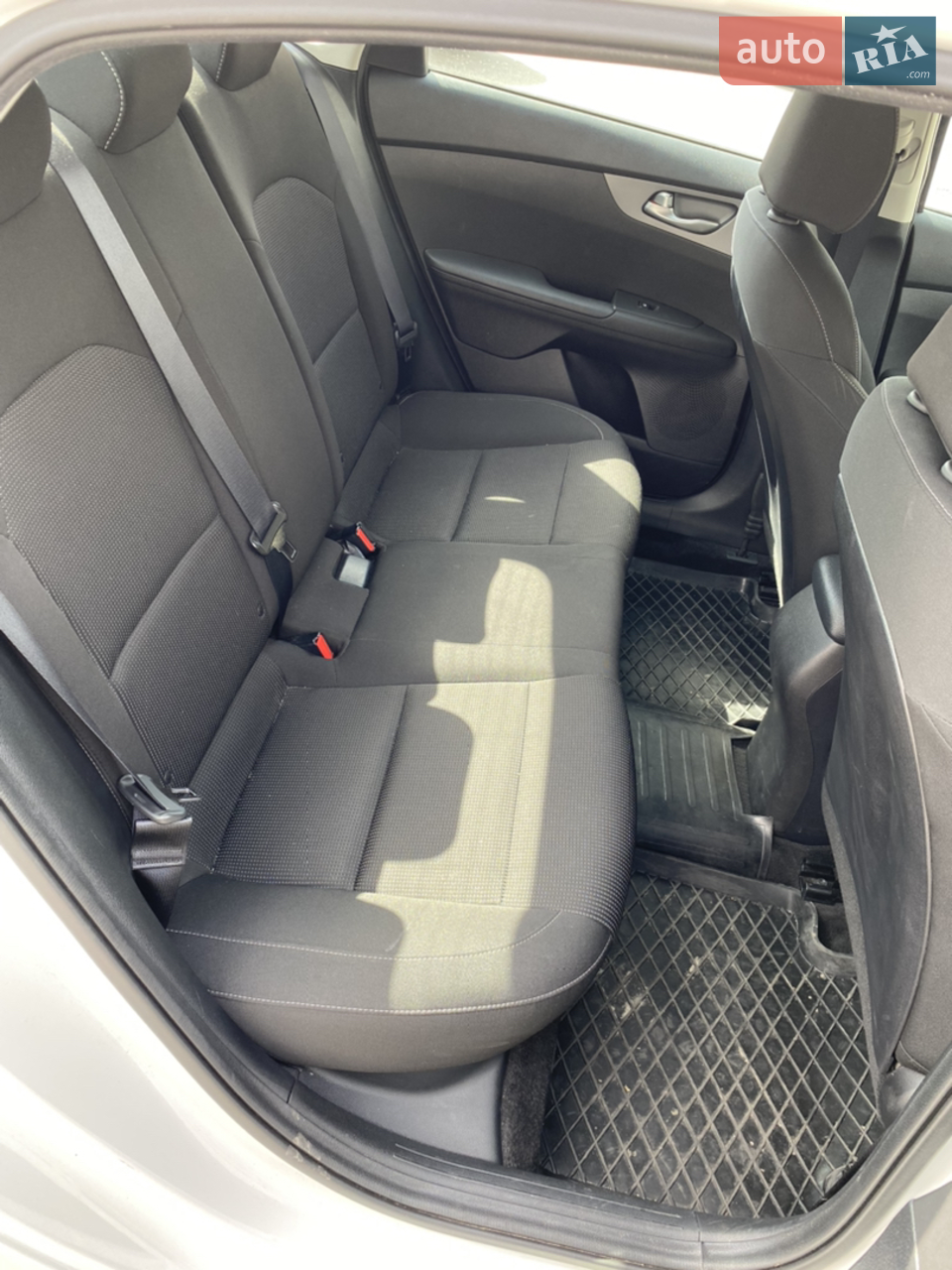 2019 Kia Forte - мініатюра 31