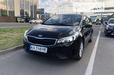 Седан Kia Forte 2016 в Киеве