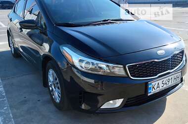 Седан Kia Forte 2016 в Киеве