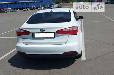 Седан Kia Forte 2016 в Киеве