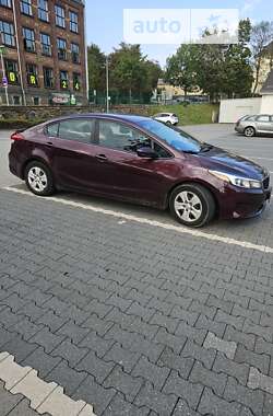 Седан Kia Forte 2016 в Киеве