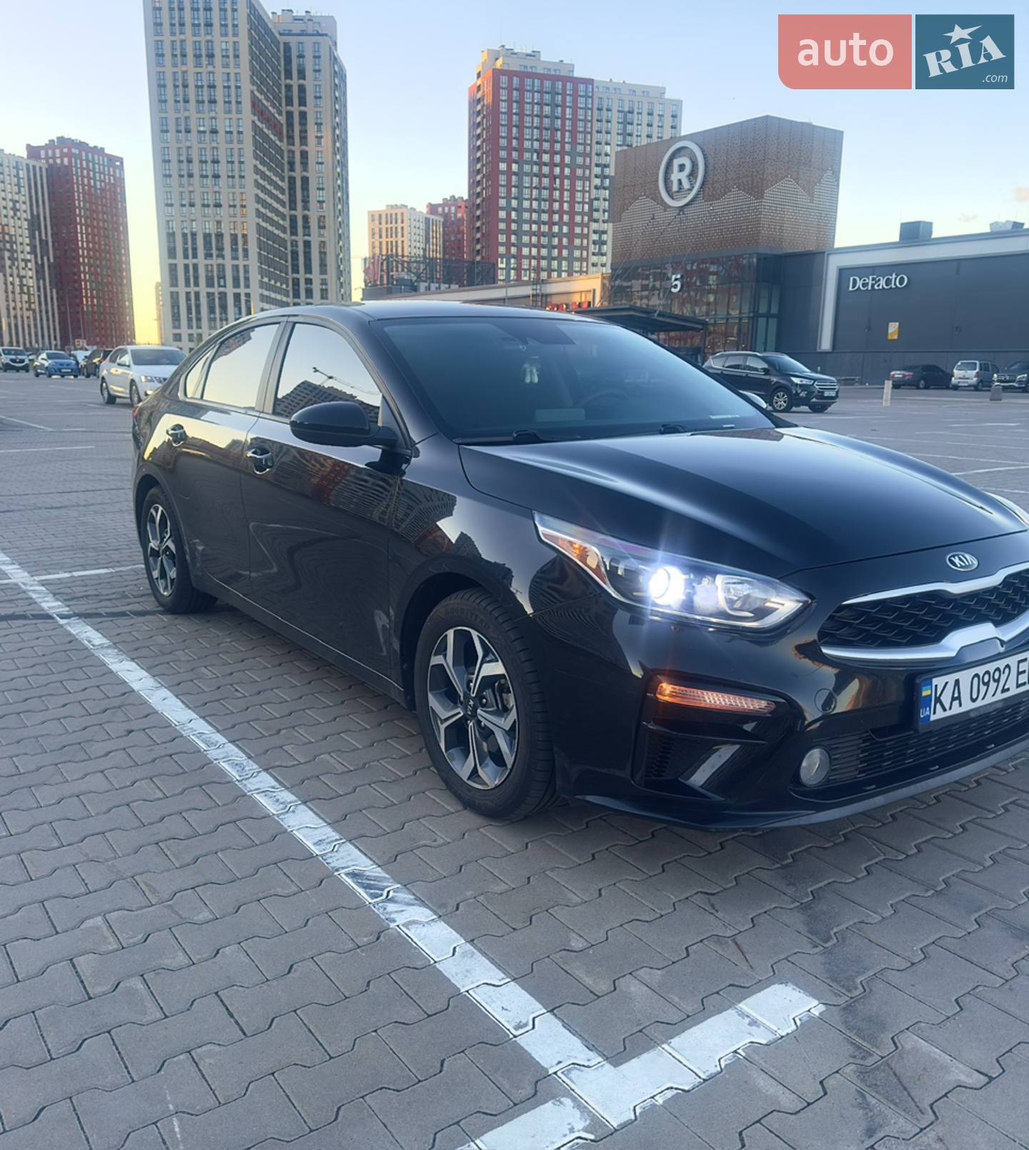 2018 Kia Forte - мініатюра 11