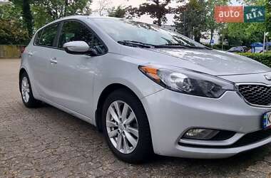 Хэтчбек Kia Forte 2016 в Киеве