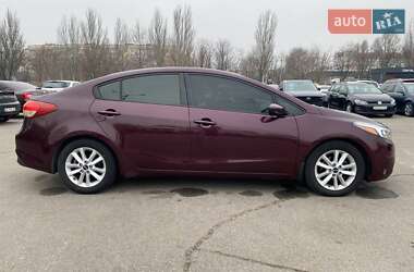 Седан Kia Forte 2016 в Днепре