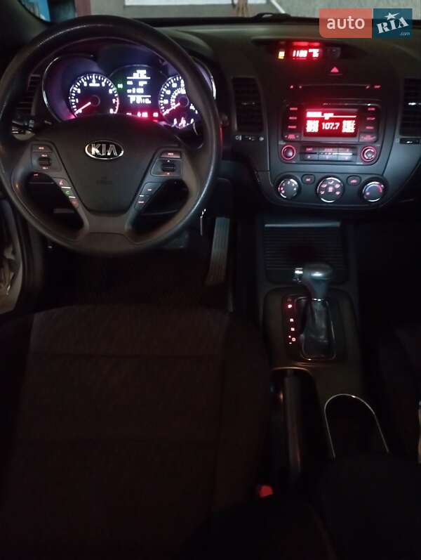 Седан Kia Forte 2015 в Подольске