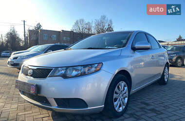 Седан Kia Forte 2012 в 