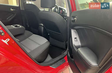 Седан Kia Forte 2013 в 
