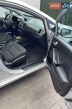 Седан Kia Forte 2014 в 