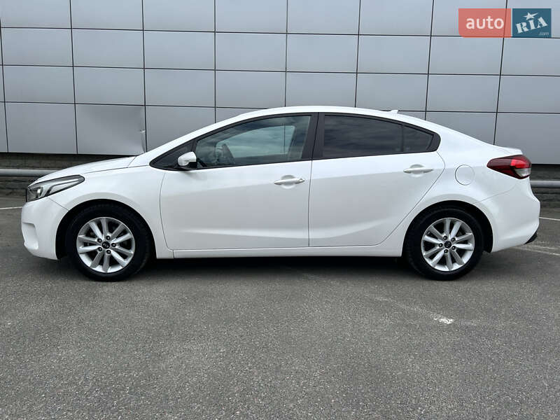 Седан Kia Forte 2016 в Броварах