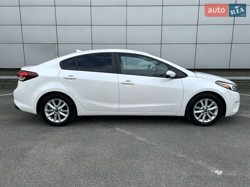 Седан Kia Forte 2016 в Броварах