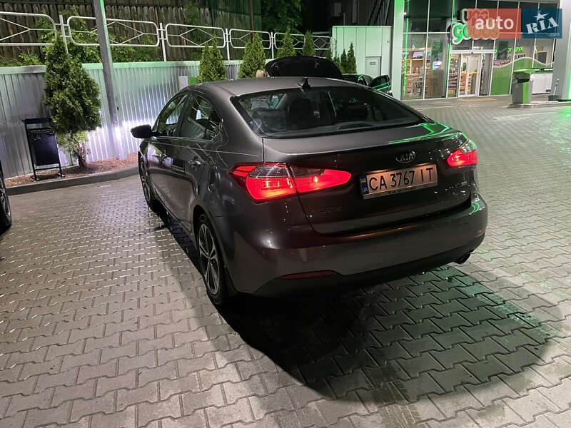Седан Kia Forte 2013 в Виннице