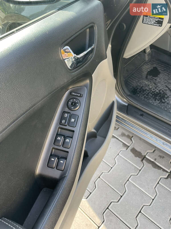 Седан Kia Forte 2013 в Виннице