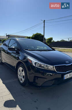 Седан Kia Forte 2016 в Ужгороде