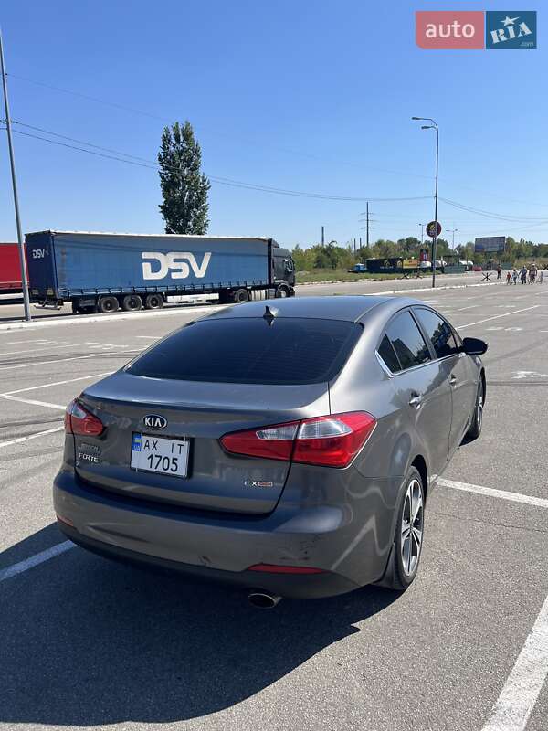 Седан Kia Forte 2013 в Києві